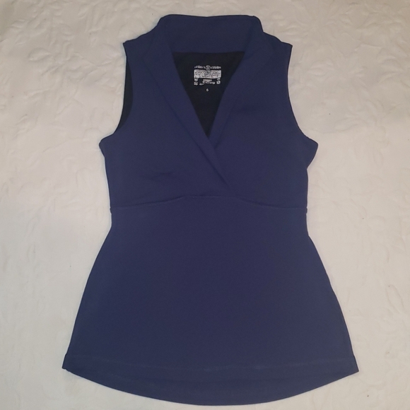 Lululemon athletica top size 6